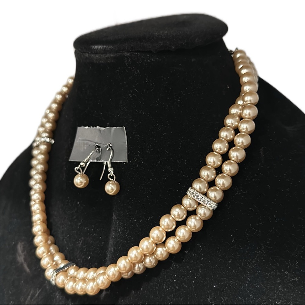 Pearl Necklace & Earrings